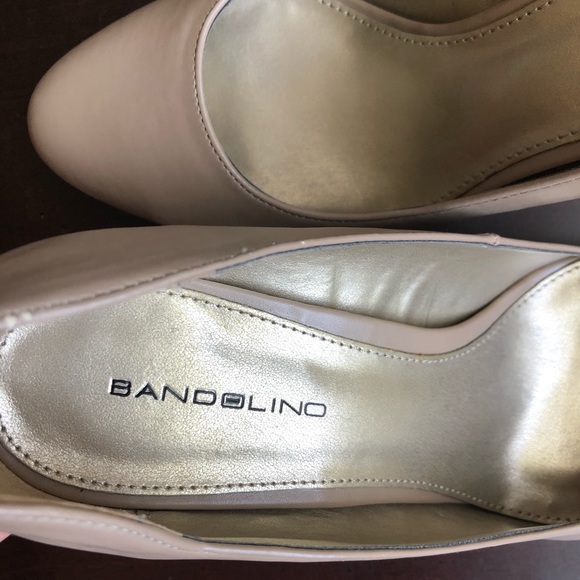Bandolino Natural Nude Color 3.5 inch Heels 7.5 - Picture 8 of 10